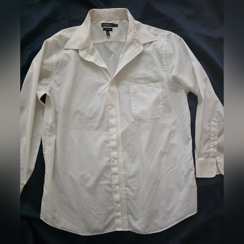 * White Croft & Barrow Classic-Fit Easy-Care men‎ dress shirt. Size 16 1/2 32/33